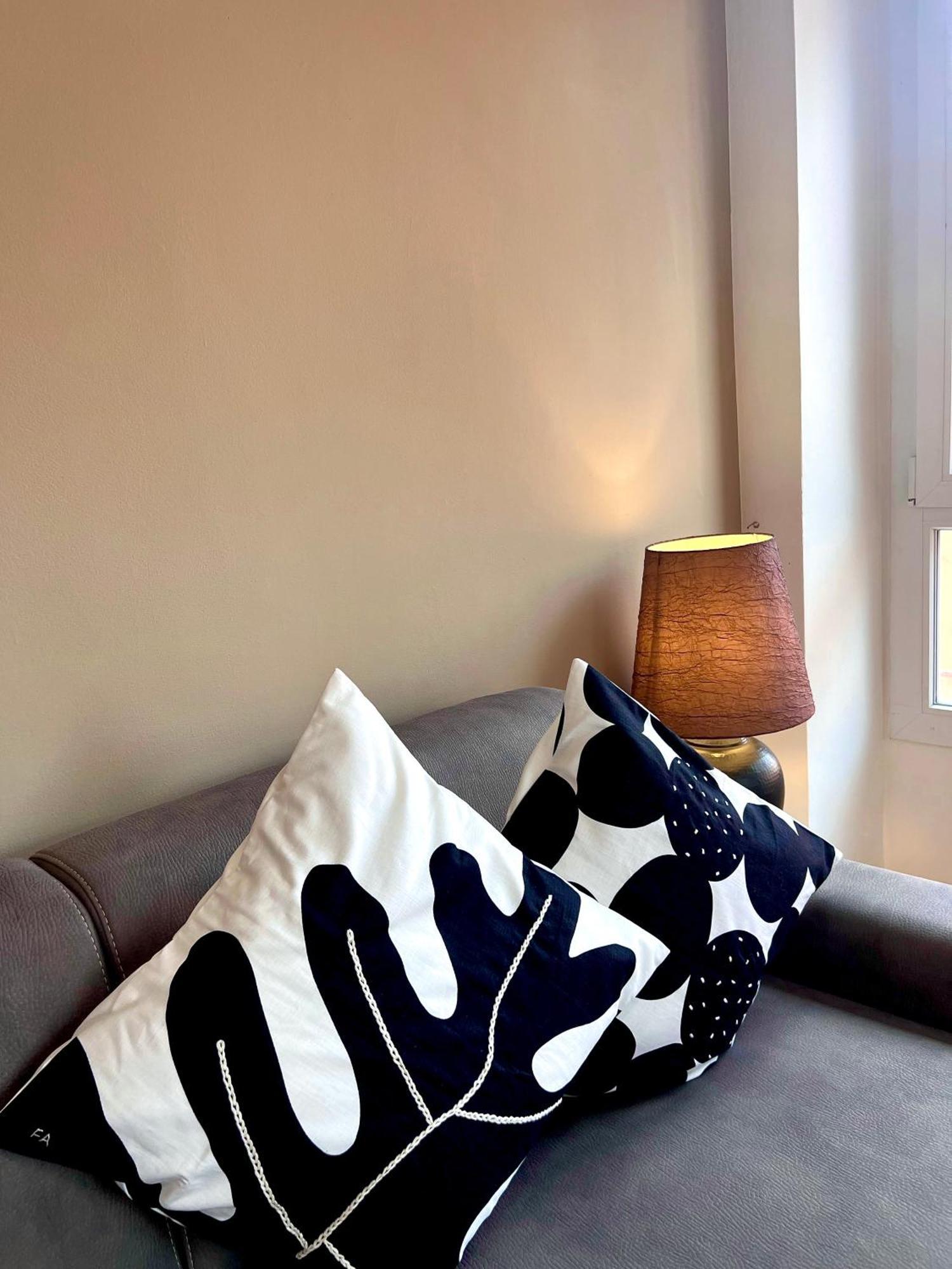 Bolognabyside -Righi Apartment Bagian luar foto